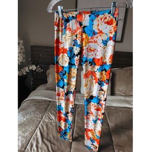 Floral Pattern Leggings